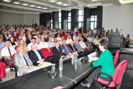 Gazeteci Gülay Göktürk: İlk defa sivil bir anayasa yapma imkanımız var