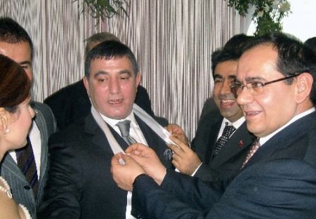 Gazeteci Necdet Uzun, Dünyaevine Girdi