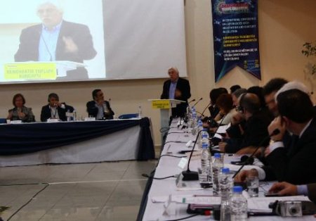 Gazeteci Yazar Çandar: Ciddi Bir Duygusal Kopuş Yaşanıyor