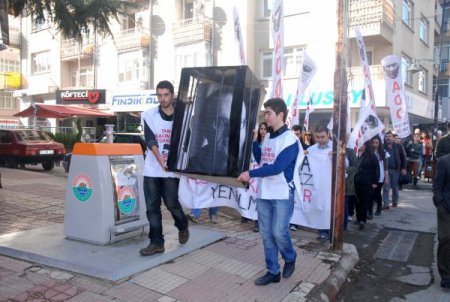 Gazeteci yazar Uğur Mumcu Samsun’da anıldı