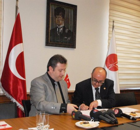 Gazetecilere etkili iletişim ve stres yönetimi eğitimi verilecek