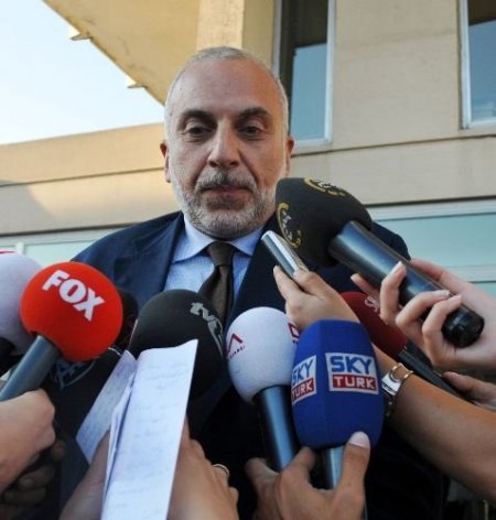 Gazetecilerle Görüşen Bakan Atalay: Korkusuz Bir Türkiye İçin Çalışıyoruz