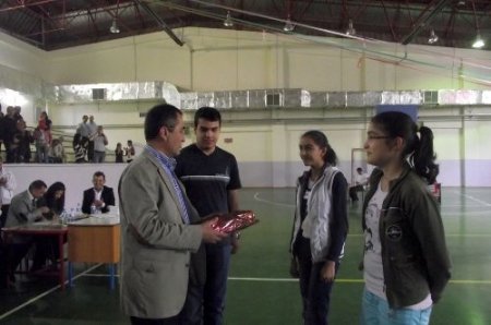 Gazi Ortaokulu Matematik Yarışması düzenledi