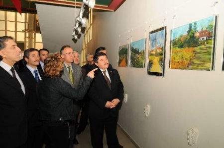 Gaziantep Büyükşehir Belediyesi'nden Sanata Katkı