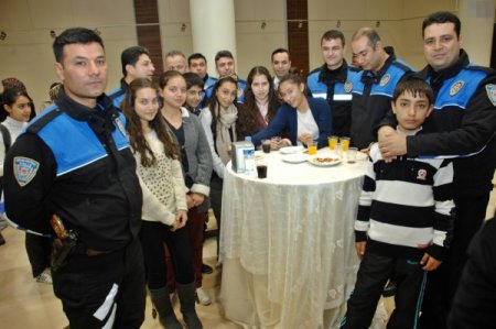 Gaziantep Emniyet’i yaptığı projelerle halkın gönlünü kazanıyor