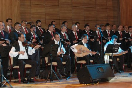 Gaziantep Müftülüğü Türk Tasavvuf Musikisi Korosu İlk Konserini Verdi