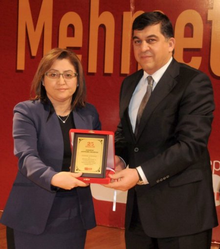 Gaziantep şehitleri ve Mehmet Akif dualarla anıldı