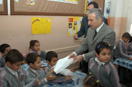 Gaziantep Valisi Kamçı: Okulun Her Bireyin Hayatında Ayrı Bir Yeri Var