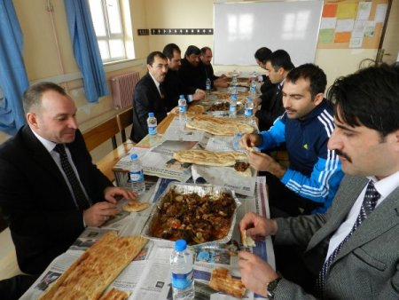 Gaziantep'den Derik'e okullar arası kardeşlik köprüsü