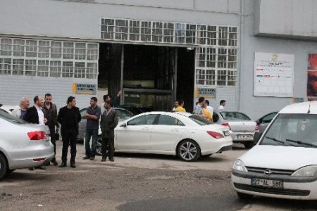 Gazianteplileri dolu vurdu, sanayide araç kuyruğu oluştu