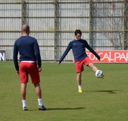 Gaziantepspor, Gençlerbirliği maçı hazırlıklarını sürdürüyor