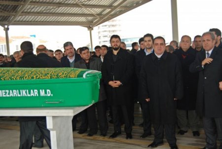 Gaziantepspor Başkanının babası son yolculuğuna uğurlandı