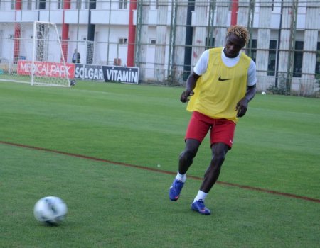Gaziantepspor'da, Akhisar Belediyespor maçı hazırlıklarını sürüyor