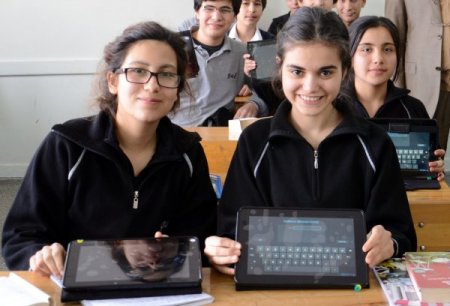 Gaziantep’te 689 tablet, öğrencilere dağıtıldı