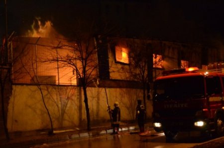 Gaziantep’te bulgur fabrikasında yangın (2)
