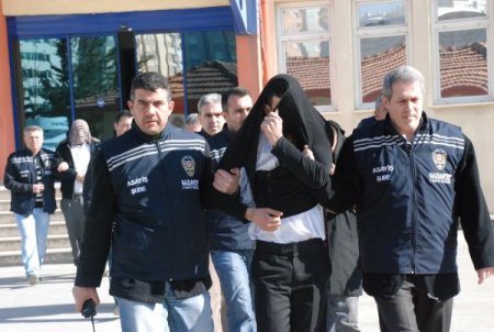 Gaziantep’te Fuhuş Operasyonu: 20 Kişi Gözaltına Alındı