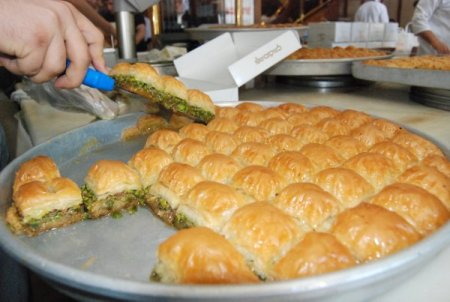 Gaziantep'te Milli Tatlı Baklava İçin Yoğun Mesai Başladı
