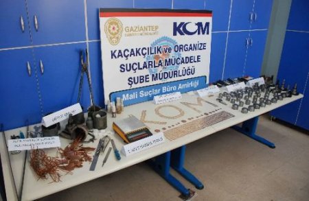 Gaziantep'te Sahte Altın Basan 3 Kişi Yakalandı