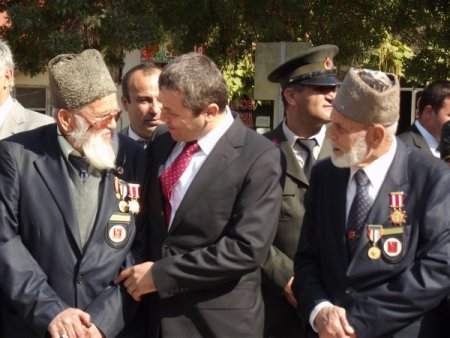 Gaziler Günü'nde şehitler anıldı