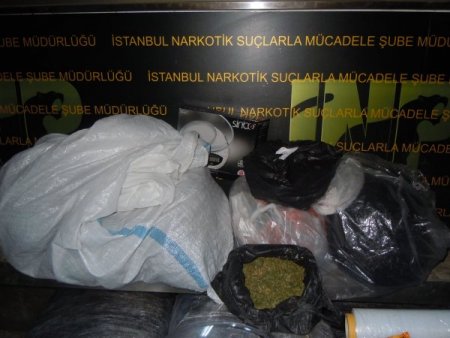 Gaziosmanpaşa’da 126 kilogram esrar ele geçirildi