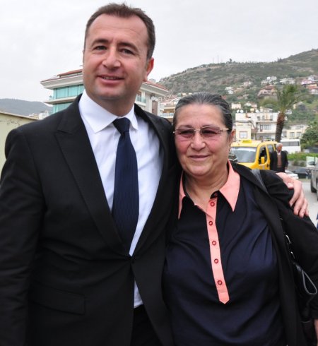 Gazipaşa Belediye Başkanı Özgenç ve 15 kişi yolsuzluk davasından beraat etti