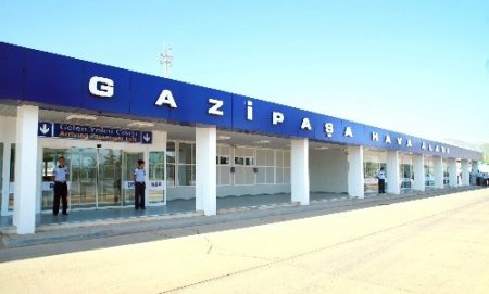 Gazipaşa Havalimanı’na ilk Airbus A320 indi