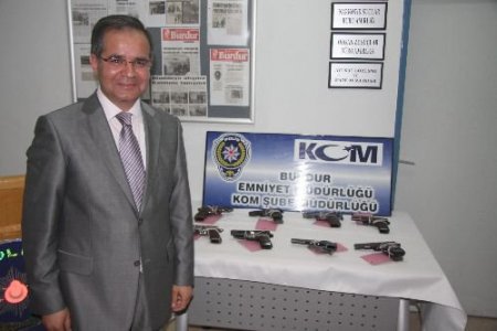 Gece Operasyonuyla Silah Kaçakçılarına Darbe