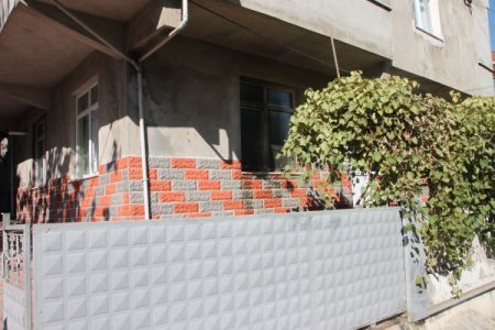 Gece yarısı molotof atılan evdeki anne ve çocuklar ölümden döndü