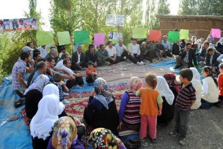 Geçitli Köylüleri Açlık Grevine Başladı