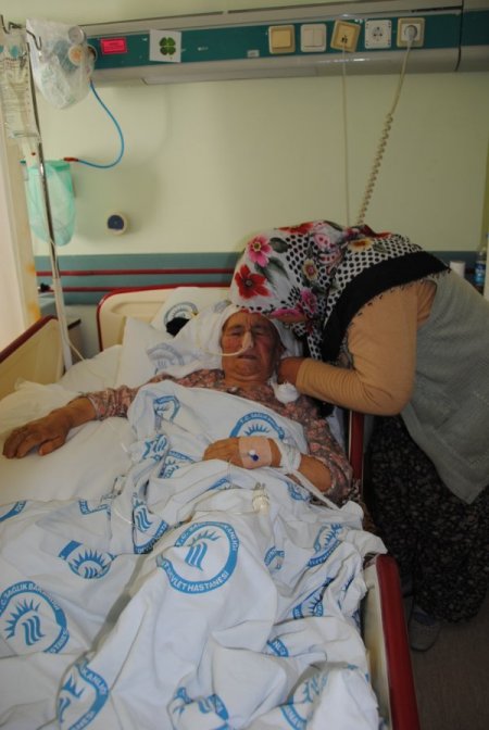 'Geçmiş olsun' ziyareti, yaşlı hastaların iyileşmesine yardım ediyor