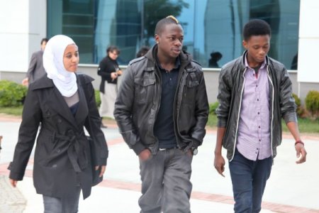 Gediz Üniversitesi'nde bir prens de okuyor