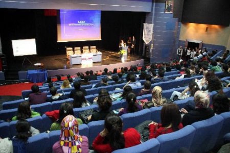 Geleceğin Bilgisayar Mühendisleri Yazılım Sektörünün Devleriyle Buluştu