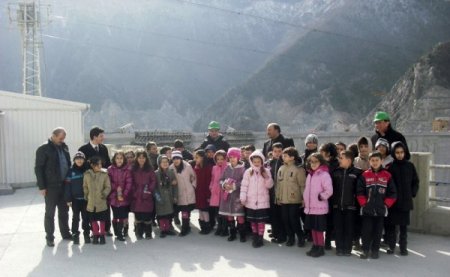 Geleceğin Mühendisleri Deriner Barajı'na Hayran Kaldı