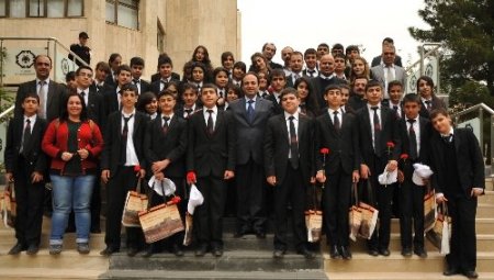 Geleceğin turizmcileri kenti gezdi