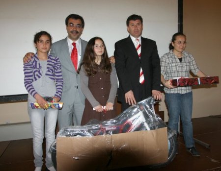 Geleceğin Yazarlarına Ödülleri Verildi