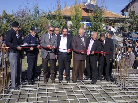 Gelendost’ta öğrenci yurdunun temeli dualarla atıldı