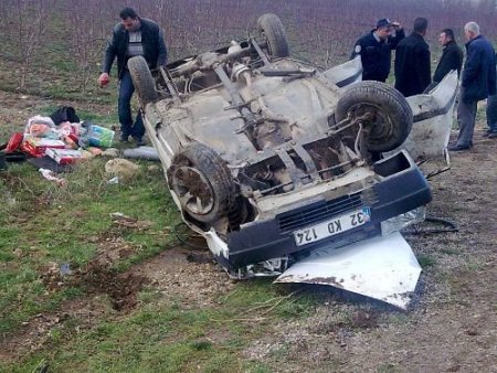 Gelendost'ta Trafik Kazası: 4 Yaralı