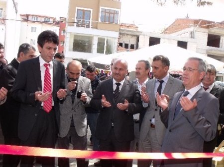 Geleneksel Akyazılı kermesi başladı