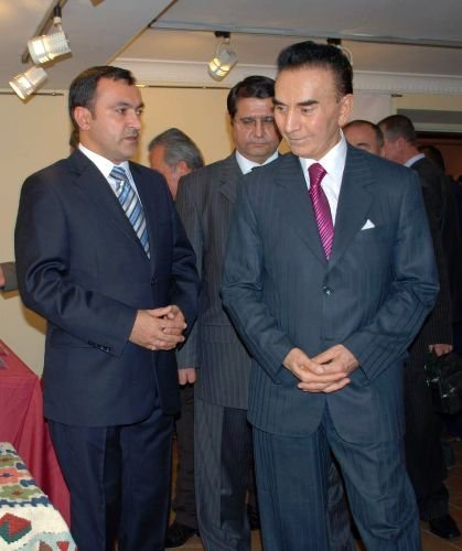 Geleneksel El Sanatları Ve Geleneksel Türk Süsleme Sanatları Karma Sergisi Afyonkarahisar'da Açıldı