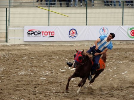 Geleneksel Sporlar Festivali Denizli’de ciritle başladı