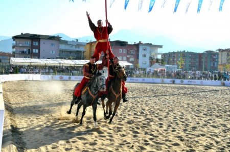 Geleneksel Sporlar Festivali gösterilerle sona erdi