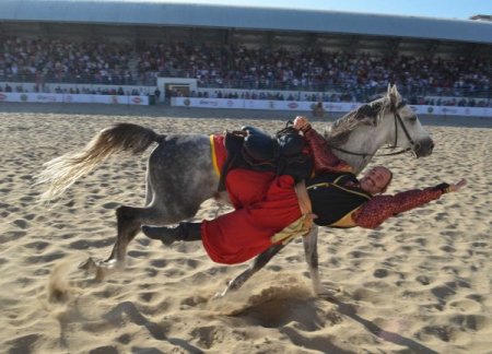 Geleneksel Sporlar Festivali gösterilerle sona erdi