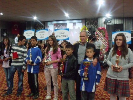 Geleneksel Yibo’lar Arası Ödül Töreni Dinar’da Yapıldı