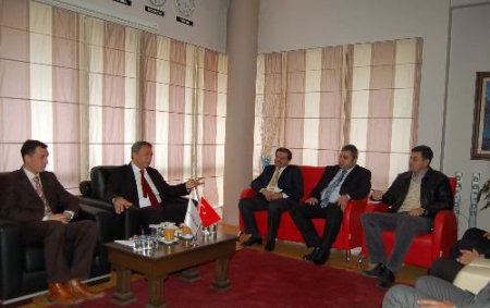 Gelir İdaresi'nden Hürsiad Üyelerine Varlık Barışı Semineri