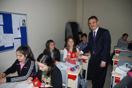 Gemlik Belediyesi’nden öğrencilere Çanakkale gezisi