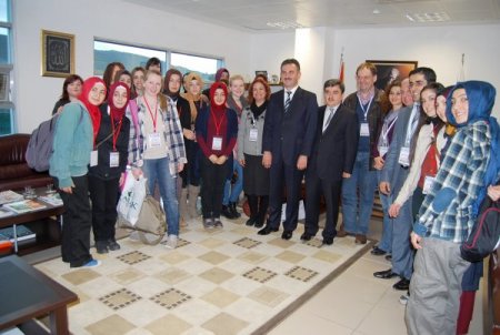 Gemlik İmam Hatip Lisesi'ne Almanya'dan misafir geldi