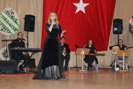 Gemlikliler, Türk Sanat Müziğine Doydu