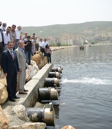 Gemlik'te taşkınlara karşı yaptırılan yağmur suyu terfi istasyonu açıldı