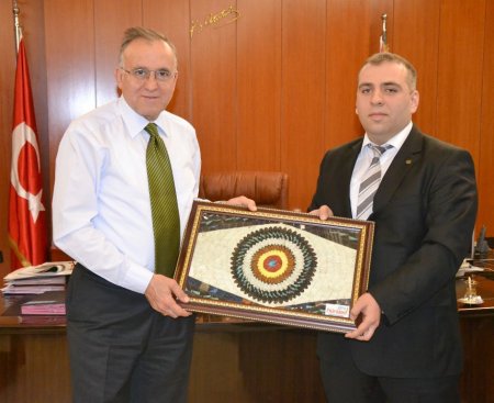 Genç HÜRSİAD üyeleri, 140 ülkeden bin iş adamı ile buluşacak