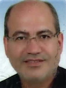 Genç Kız, Annesinden Ayrılmak İsteyen Babasını Öldürdü